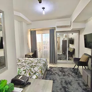  Apartment Hola! Condotel @ Inspiria
